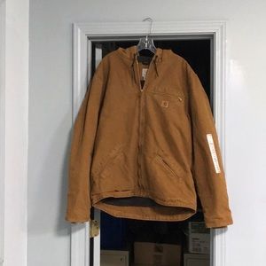 Tall Men’s Carhartt jacket. Sherpa lined. Brown.